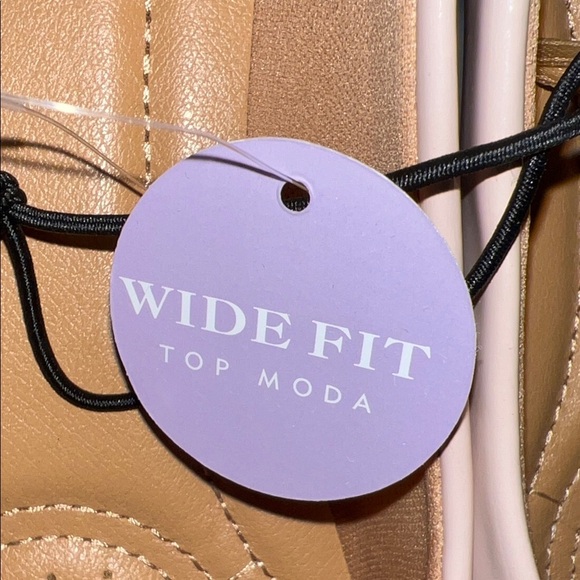 TOP Moda Nude Rhinestone Bow Flats - Picture 3 of 11